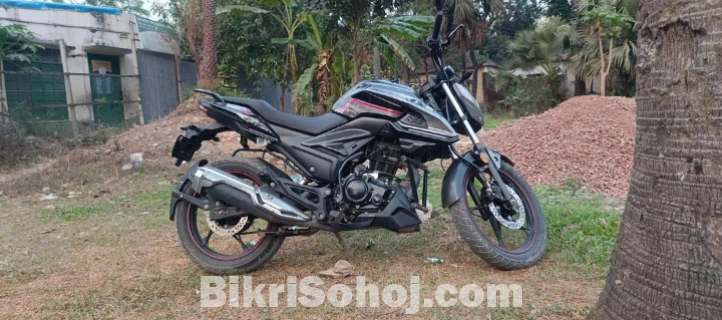Loncin CR3 Naked sports bike